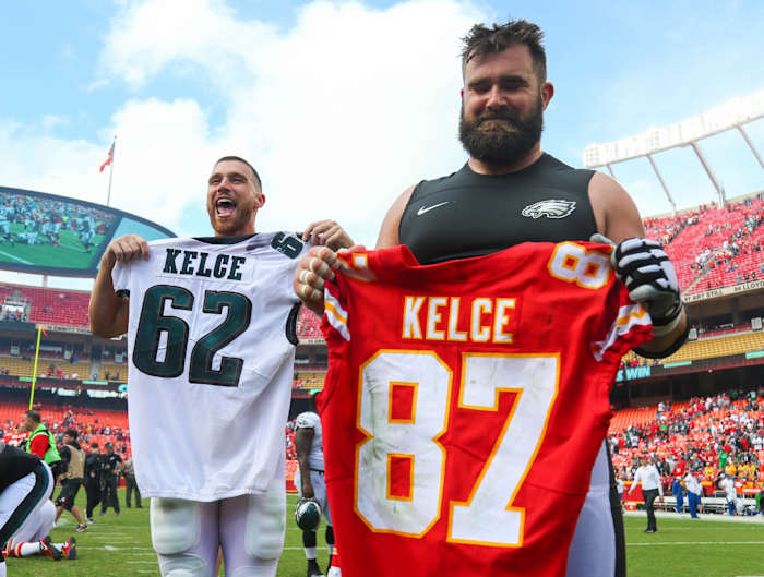 The Kelce brothers, Travis (left) and older bro Jason.